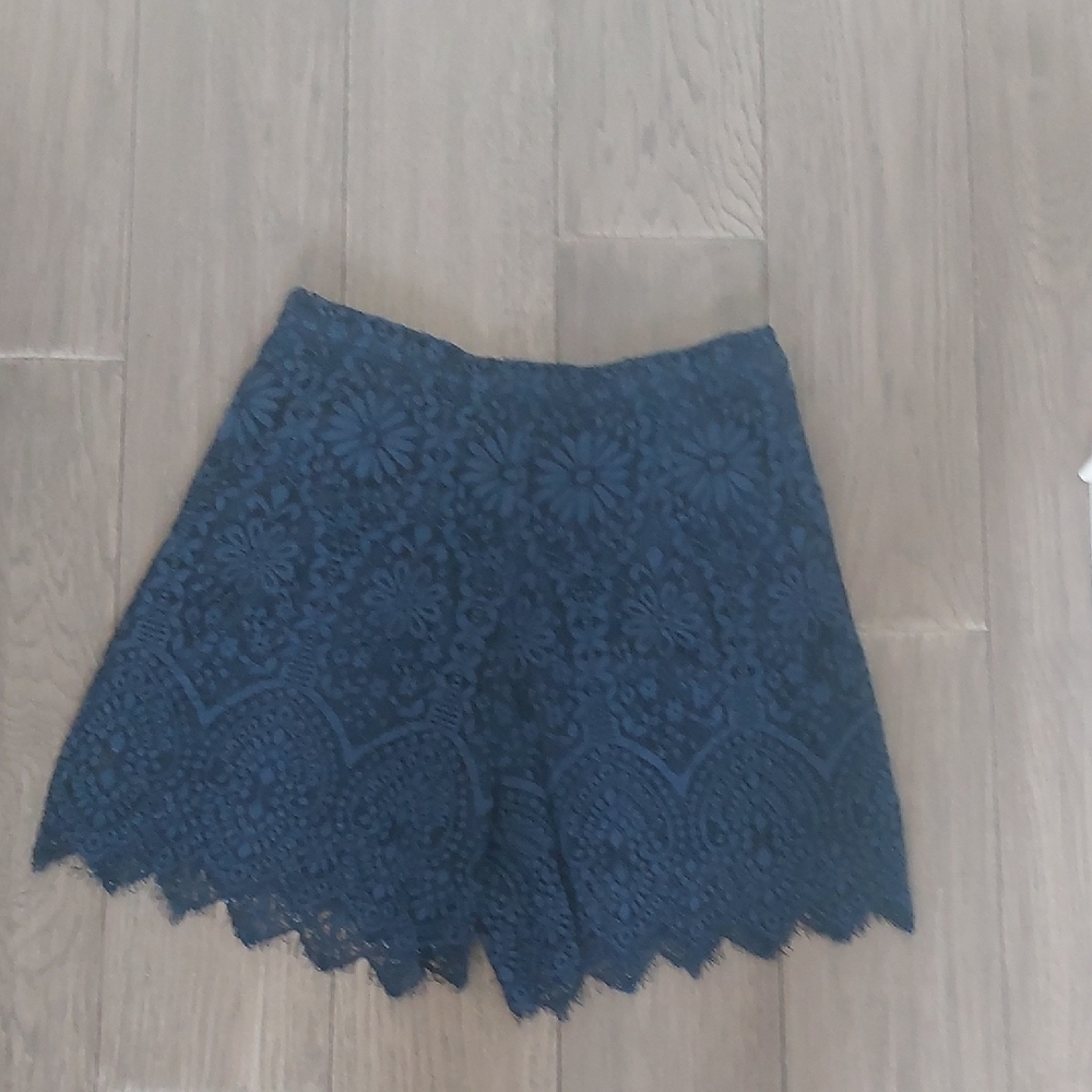 Molly Bracken Blue Lace Skorts with Scalloped Hem